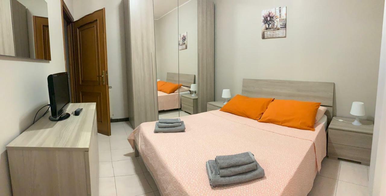 32 Hotell Ciampino Eksteriør bilde